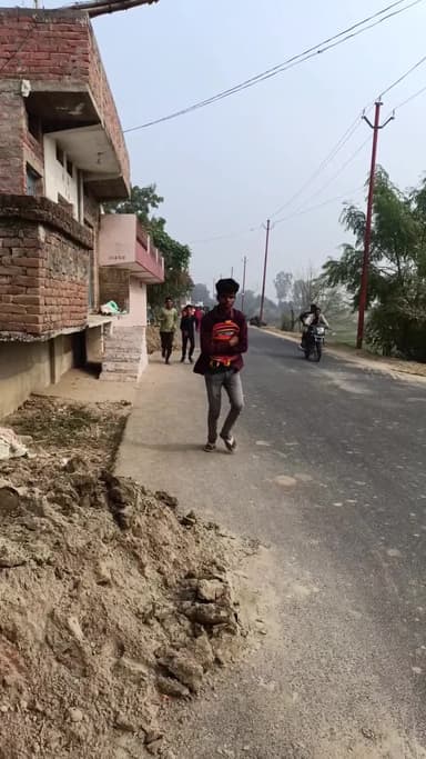 #बीच में टांग अड़ाना #पड़ा #भारी #comedy #funny #trending #viral #fun #entertainment #memes #followme #sethji5g