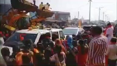 बिलोली: गोदावरी परिक्रमा यात्रेमधील साधुसंतांचे बिलोली येथे बजरंग दलाच्या वतीने भव्य स्वागत करण्यात आले