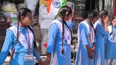 पचोर: 25 दिसंबर को पचोर में होगा हिंदू सम्मेलन, स्कूली बच्चों ने मानव श्रृंखला बनाकर किया जागरूक, जुटेंगे हजारों सनातनी