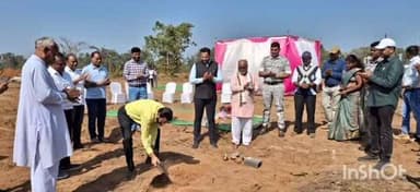 कुरखेडा: गेवर्धा येथे एकलव्य निवासी भव्य दिव्य शाळा इमारत बांधकामाचे भूमिपूजन संपन्न