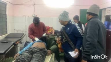 मनोहरपुर: मनोहरपुर-आनंदपुर मार्ग पर वन शक्ति के पास सड़क दुर्घटना में सीआरपीएफ जवान घायल