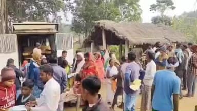 नीमडीह: बाड़ेदा में चलंत लोक अदालत सह विधिक जागरूकता कार्यक्रम का आयोजन हुआ