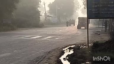 कुम्हेर: कुम्हेर भरतपुर मार्ग पर धड़ल्ले से दौड़ रहे ओवरलोड वाहन, पुलिस और आरटीओ विभाग नहीं दे रहा ध्यान