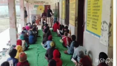 महसी: बौंडी थाने की पुलिस ने थाना क्षेत्र के विभिन्न विद्यालयों में पहुंचकर छात्र-छात्राओं को जागरूक किया