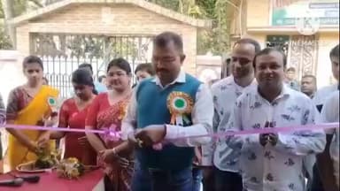 পূর্বস্থলী ১: উত্তর গোয়ালপাড়ায় আমরা কজন পূজা কমিটির উদ্যোগে স্বেচ্ছায় রক্তদান শিবিরের উদ্বোধন করলেন নাদনঘাট থানার আইসি