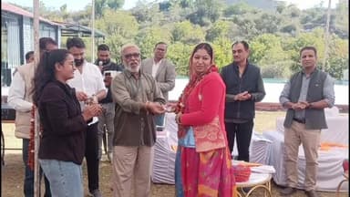 देलवाड़ा: स्वास्थ्य सेवाओं की जमीनी समीक्षा: खमनोर और देलवाड़ा में आयोजित की गई ब्लॉक स्तरीय बैठक