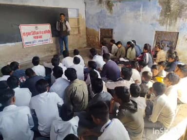 महवा: हडिया में विधिक जागरूकता शिविर का आयोजन, यातायात नियमों की दी गई जानकारी