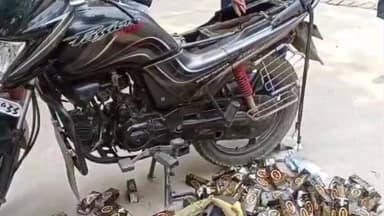 तरारी: शराब तस्करी में सबसे सुरक्षित हथियार बनी बाइक, तरारी समेत जिले से 9 साल में 514 मोटरसाइकिल जब्त, पुलिस की उड़ी होश