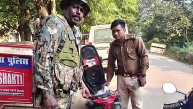 बोलबा: सिमडेगा एसपी के निर्देश पर बोलबा थाना प्रभारी ने अपराध नियंत्रण के लिए चलाया वाहन जांच अभियान