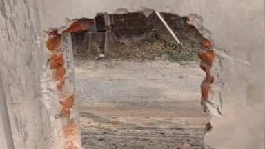 हुसैनाबाद: बक्शी उच्च विद्यालय की नई चहारदीवारी क्षतिग्रस्त, चोरी का प्रयास