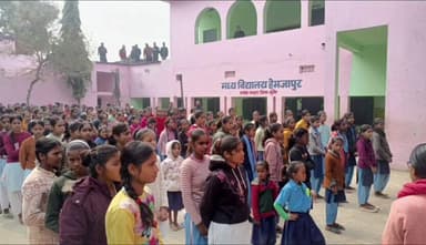 धरहरा: छेड़छाड़ के मामलों में मनचलों पर होगी सख्त कार्रवाई