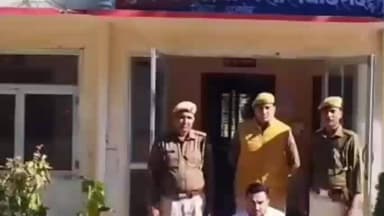 नसीराबाद: सारथना पुलिस ने अवैध बजरी डंपर को एस्कॉर्ट देने वाली स्कॉर्पियो को किया ज़ब्त, आरोपी को किया गिरफ्तार