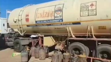 पीसांगन: हाईवे पर अवैध गैस रिफिलिंग का भंडाफोड़, मांगलियावास थाना पुलिस ने की बड़ी कार्रवाई