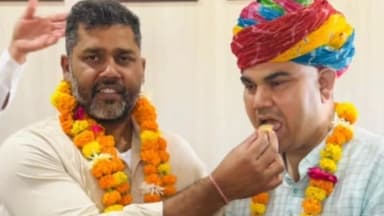 तालेड़ा: अल्पसंख्यक जिलाध्यक्ष बनने के बाद जावेद जेड़ ने पूर्व मंत्री हिंडोली विधायक अशोक चांदना से की मुलाकात