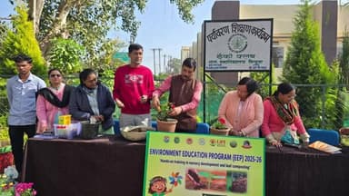 बिछुआ: बिछुआ महाविद्यालय में नर्सरी विकास और लीफ कम्पोस्टिंग पर प्रशिक्षण संपन्न, पर्यावरण संरक्षण का दिया संदेश