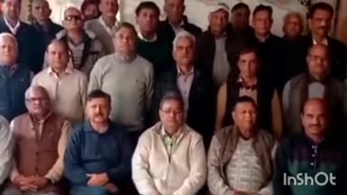 जवाली: जवाली में विद्युत बोर्ड पेंशनर यूनियन की बैठक में स्वर्गीय डीएस नकारा को दी गई श्रद्धांजलि