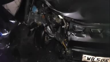 দাসপুর ১: দাসপুরে বকুলতলায় প্রাইভেট কার ও মোটরসাইকেলের মুখোমুখি সংঘর্ষে আহত ১ বাইক আরোহী।