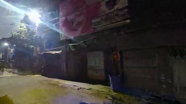 রাতের মেদিনীপুর শহর।