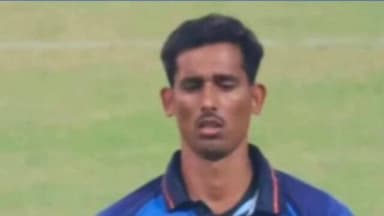 छातापुर: छातापुर के ठूठी पंचायत के युवा क्रिकेटर मो. इजहार ने मेहनत से पाई सफलता, हो रही है वाहवाही