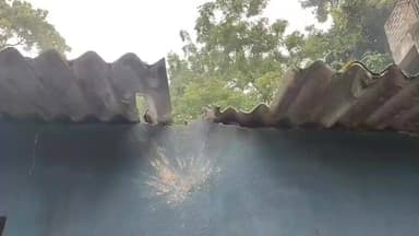 அம்பத்தூர்: நொளம்பூரில் கஞ்சா புகைத்த இளைஞர்கள் - தட்டி கேட்ட நபர் வீட்டில் பெட்ரோல் குண்டு வீச்சு