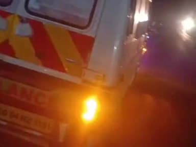 अंजड़: अंजड में एम्बुलेंस कर्मचारियों पर ढाबे पर शराब पीने का आरोप, महिला के परेशान होने की राहगीरों ने बताई बात