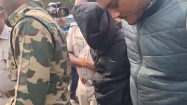 ଉତ୍ତରା ପୋଲିସ ଷ୍ଟେସନ: ଧଉଳି ନାବାଳିକା ଗଣଦୁଷ୍କର୍ମ ମାମଲାରେ ମୁଖ୍ୟ ଅଭିଯୁକ୍ତର କ୍ରାଇମ ସିନ ରିକ୍ରିଏସନ କଲା ପୋଲିସ