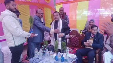 मशरक: एकावना गांव में निपुण विद्यालय सम्मान समारोह आयोजित, बीडीओ ने दी जानकारी