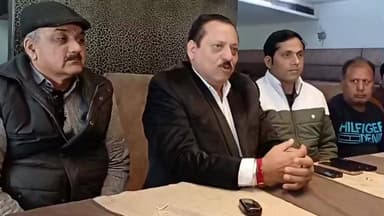 कालका: नया साल बाबे दे नाल संकीर्तन 31 अक्टूबर को व्हाइट कैसल पिंजौर में आयोजित किया जाएगा, पिंजौर में पत्रकार वार्ता में बोले