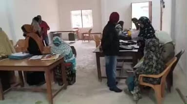 मछलीशहर: मछली शहर तहसील में मतदाता पुनरीक्षण फॉर्म के डिजिटाइजेशन का कार्य तेजी से चल रहा है