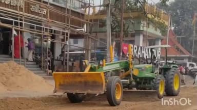 ब्रह्मपुर: ब्रह्मपुर में अतिक्रमण हटाकर सड़क चौड़ी करने का काम तेज़ी से जारी, जाम से मिलेगी मुक्ति