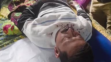 গড়বেতা ১: আইএসএফ অবজারভার কে বেধড়ক মারধরের অভিযোগ তৃণমূলের বিরুদ্ধে। চাঞ্চল্য গরবেতার খড়্কুশমা এলাকায়