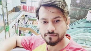 मशरक: पूर्वांचल एक्सप्रेस-वे पर बहुआरा गांव के युवक की कोहरे में कार दुर्घटना से मौत, परिवार में मातम