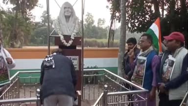 শহিদ মাতঙ্গিনী: মাতঙ্গিনী হাজরাকে অপমানে বিজেপির বিরুদ্ধে শহীদ মাতঙ্গিনী ব্লক তৃণমূল কংগ্রেসের পক্ষ থেকে প্রতিবাদ বাইক রেলি ও সভা