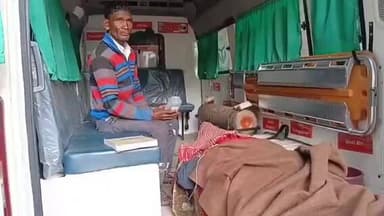 महोली: पथरी गांव में शराबी बाइक सवार ने सड़क पर पैदल जा रहे तीन लोगों को मारी जोरदार टक्कर, घायलों का उपचार जारी