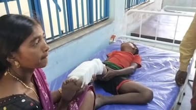 জামালপুর: অজানা গাড়ির ধাক্কায় গুরুতর আহত হল এক সাত বছরের শিশু জামালপুরে