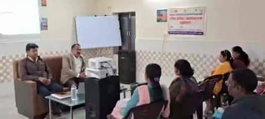 पुष्कर: जिले के डॉट्स प्रोवाइडर के लिए 2 दिवसीय प्रशिक्षण का आयोजन, टीबी उन्मूलन कार्यक्रम के सफल संचालन हेतु