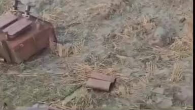 भरगामा: सुकेला में चोरों ने एग्रीकल्चर ट्रांसफार्मर खोलकर ले गए तेल व पाठ पुर्जे