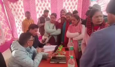 घाट: जन जन की सरकार, जन जन के द्वार कार्यक्रम के तहत नन्दानगर के मटई व जोशीमठ के उर्गम में लगा बहुउद्देशीय शिविर