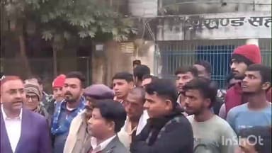 चरपोखरी: चरपोखरी में बिना सूचना अनुपस्थित रहने वाले पंचायती राज पदाधिकारी संजय कुमार से मांगा गया स्पष्टीकरण