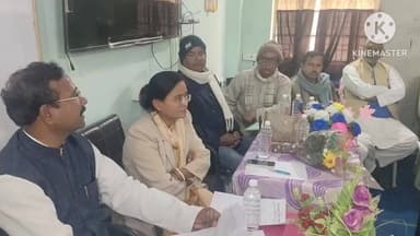 पकरीबरावां: माध्यमिक एवं उच्च माध्यमिक विद्यालयों में शिक्षा समिति के गठन को लेकर विधायक अनिता कुमारी की देखरेख में बैठक आयोजित