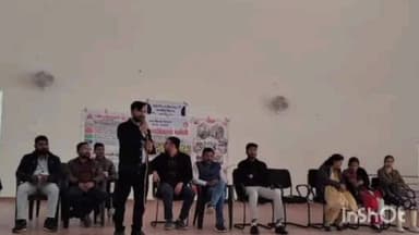 मझोली: सांदीपनि विद्यालय मझौली के 12वीं के विद्यार्थियों को कॉलेज प्रवेश प्रक्रिया और पाठ्यक्रम में बदलाव की जानकारी दी गई