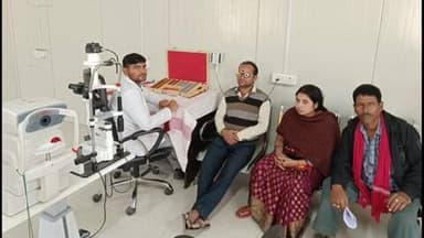 रजौन: नि:शुल्क आंख जांच और मुफ्त चश्मा योजना से 15 मरीजों को मिला लाभ