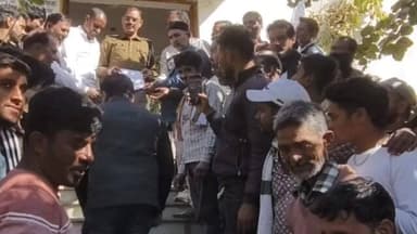 डूंगला: डूंगला हत्याकांड में पुलिस की निष्क्रियता पर आक्रोश, निष्पक्ष जांच की मांग की गई