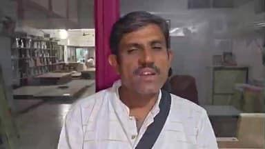 ચુડા: ચુડા શહેરમાં દ્વારા વિકાસ ના કામો તો ઘણા થયા પણ હજું ઘણા મુખ્ય માર્ગો પર અંધારપટ શેરીઓમાં અંધારા ક્યારે ઉલેચાશે