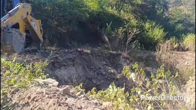 परसिया: रावनवाडा सिद्धबाबा कोयला खदान में अवैध उत्खनन रोकने के लिए प्रबंधन ने चलाया जेसीबी अभियान