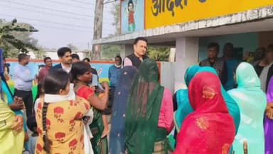 सिंगरौली: सिंगरौली में नीति आयोग के नोडल अधिकारी ने आंगनवाड़ी केंद्र व ओड़गड़ी विद्यालय का किया निरीक्षण