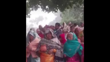 इटाढ़ी: वीरभद्र सोखाधाम में नौ दिवसीय संगीतमय श्रीराम कथा का शुभारंभ हुआ