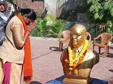 सुठालिया: ममता इंदौरे महामंत्री और माधवी परमार जल मंत्री बनीं, मंडल अध्यक्ष जयेंद्र गुर्जर ने किया स्वागत