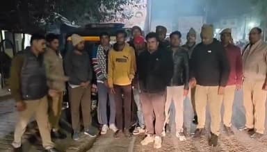 चरखारी: चरखारी में प्रधानमंत्री फसल बीमा योजना में फर्जीवाड़े का बड़ा खुलासा, पुलिस ने 7 वांछित अभियुक्तों को किया गिरफ्तार