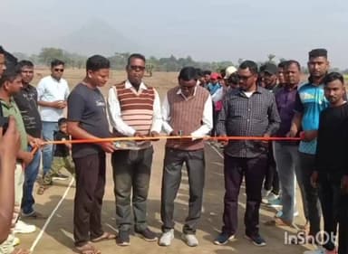 मसलिया: मसलिया प्रखंड के मोहनपुर में तीन दिवसीय क्रिकेट टूर्नामेंट का शुभारंभ